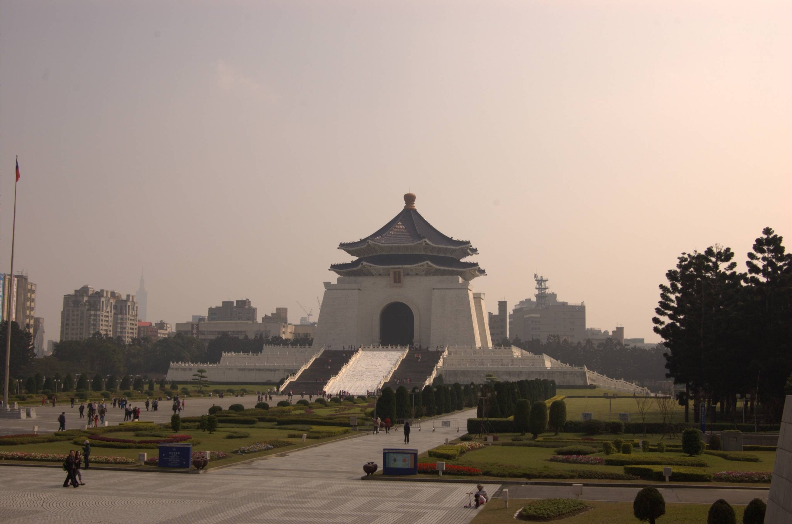 Chiang Kai-shek Memorial Hall - Everything You Need to Know