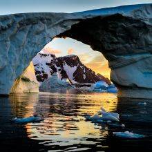 Discovering the Beautiful Antarctica in the Summer