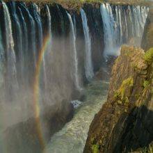 Victoria Falls and Devil's Pool in Zimbabwe - Season Guide