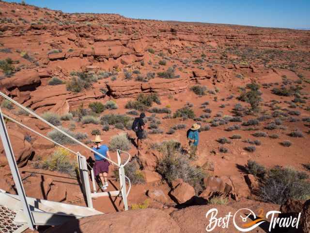 The beginning of the steep trail into Wind Pebble Canyon