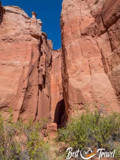 The high walls of the first gorge in Wind Pebble Canyon.