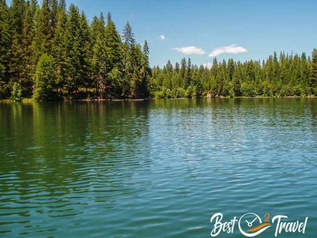 The green water of Lake Britton