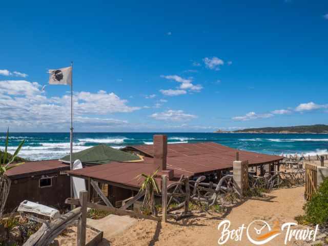 The amazing location of the restaurant at Plage de Peru