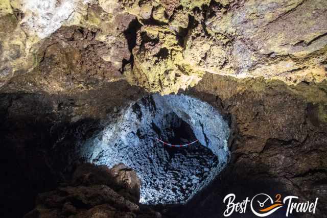 A roped-off side branch in Natal cave.