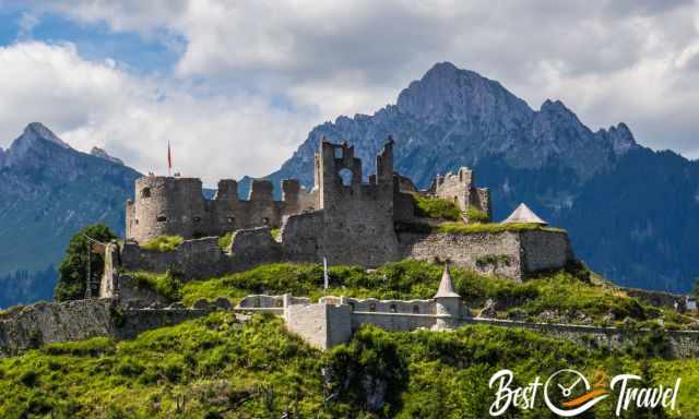 A crazy guy climbed to the top of the ruins of Ehrenberg Castle