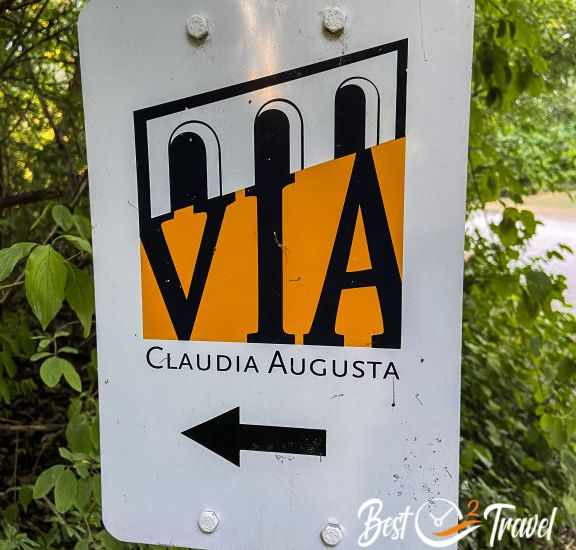 Via Claudia Sign