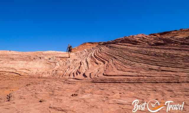 The path above slick rock to Coyote Gulch