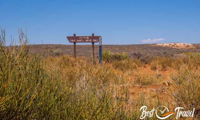 4 WD only sign