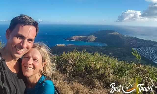 A couple on the Koko Head Crater with great views to Hanauma Bay