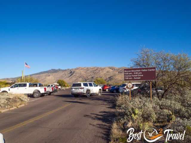 The Rincon Visitor Centre and parking.